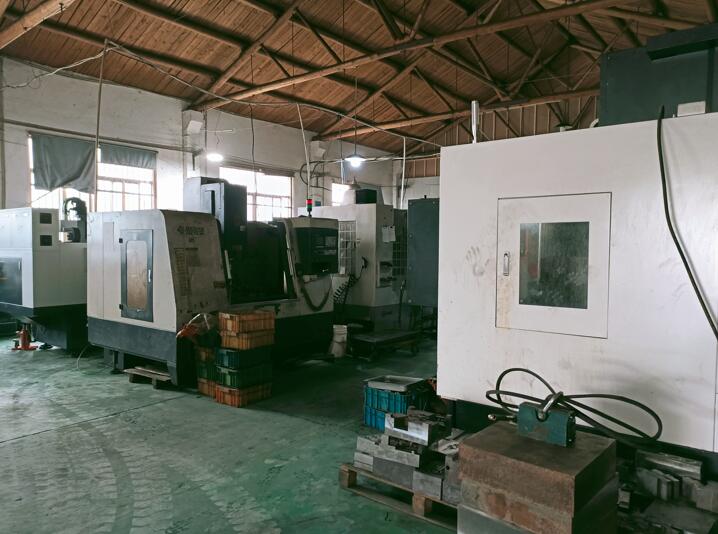 廠(chǎng)房設(shè)備11